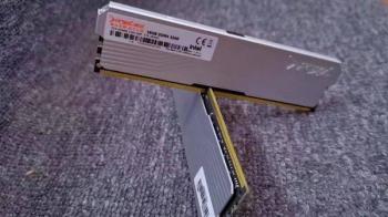 Ram JINGYI 16GB 3200 ( 16X1 )
